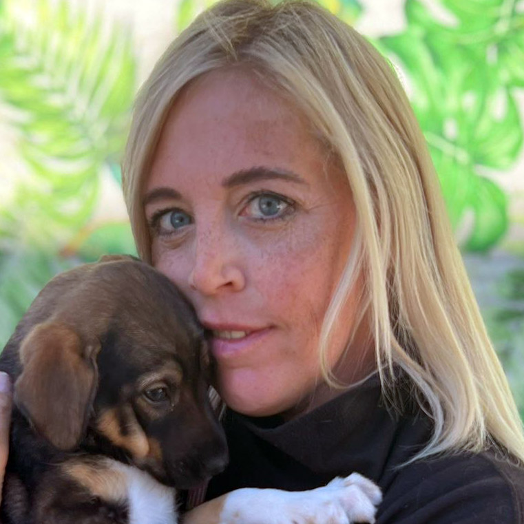 Therese Bjork, Entrenadora de Perros