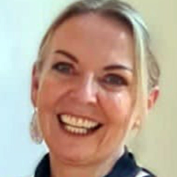 Tracy Duggan, Tesorera